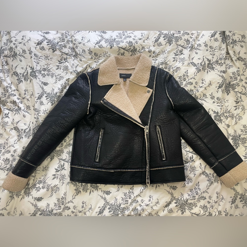 Mango Faux black leather Shearling Jacket size L